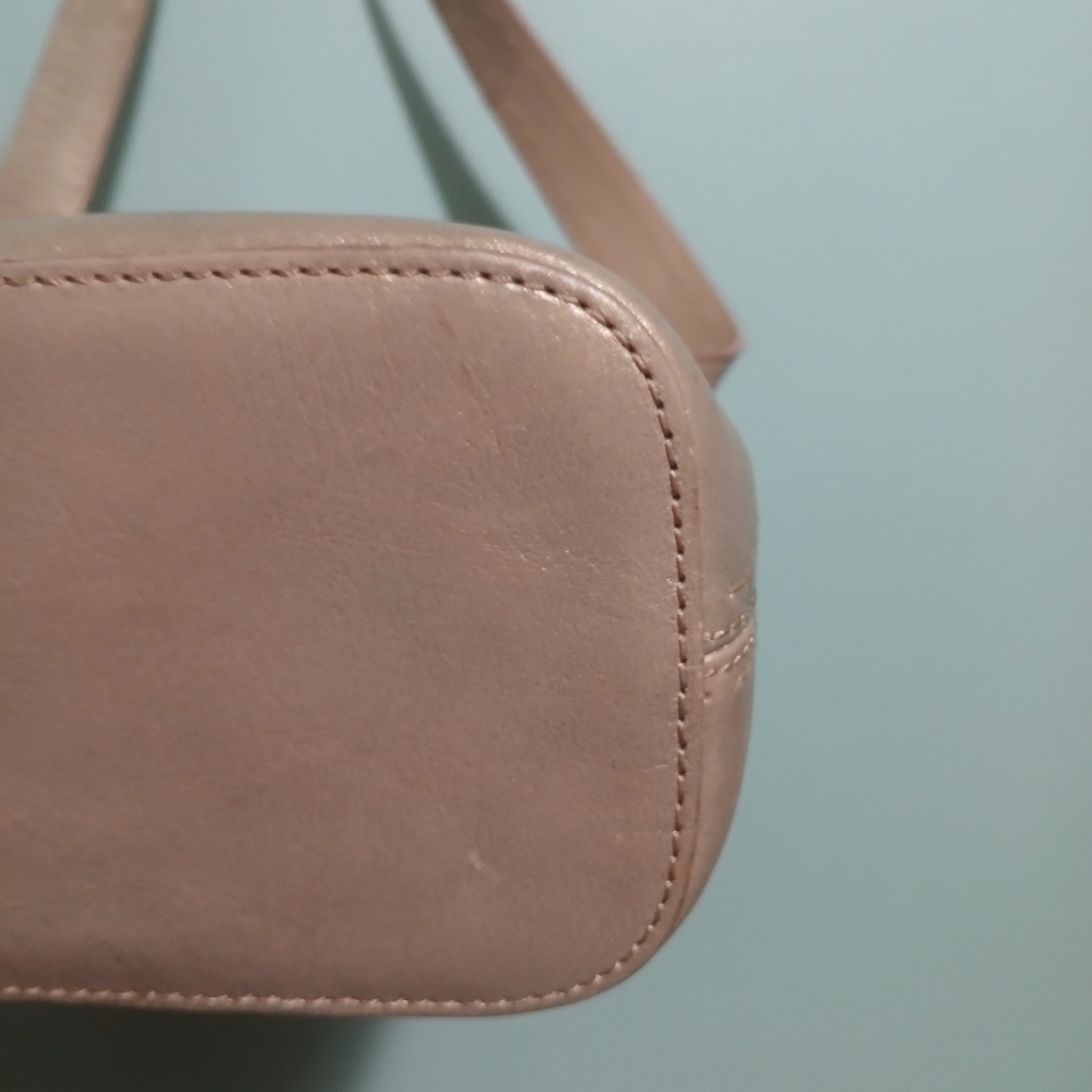 EUC Fossil Shoulder Bag - Picture 5 of 8